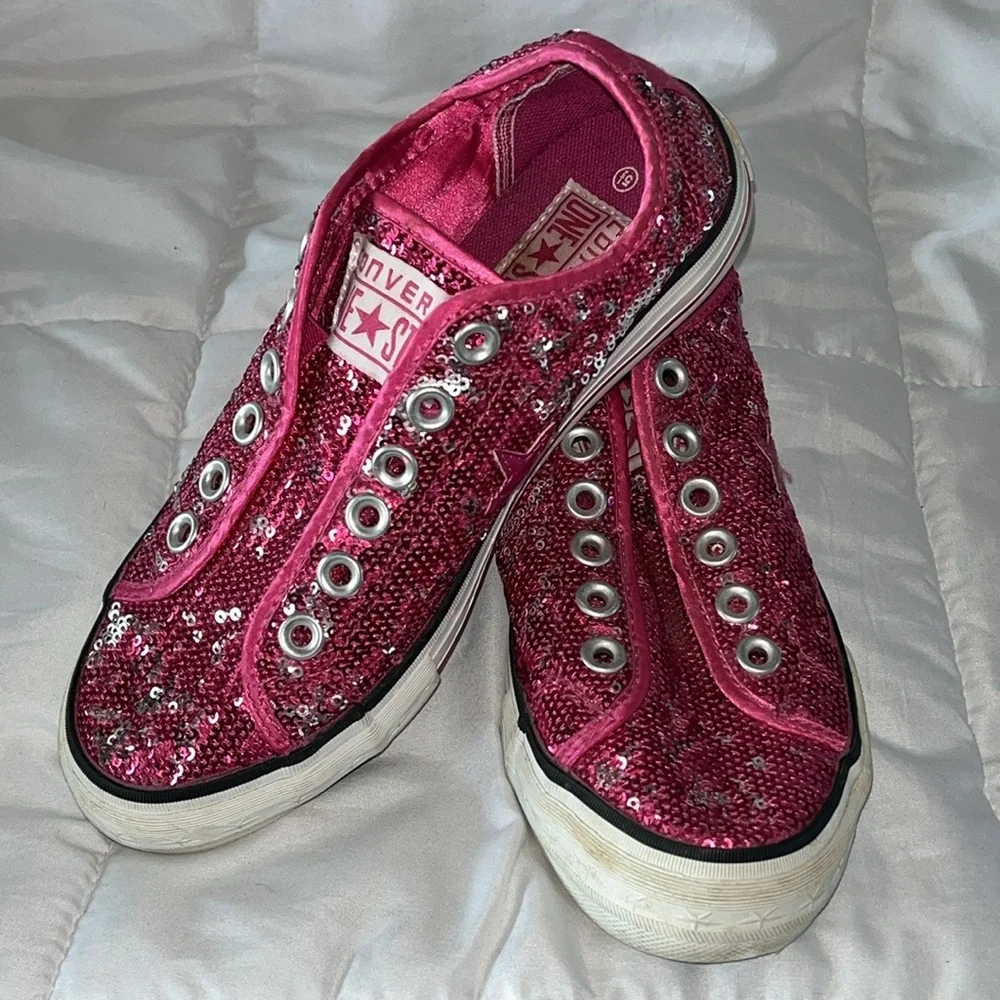 Converse All Star Pink Sequin Sneakers Girls Size 5.5 Slip On